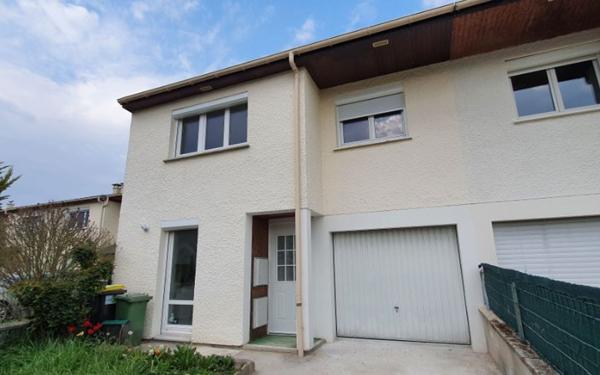 Maison à louer    5 pièces • 89,17 m2 Lésigny