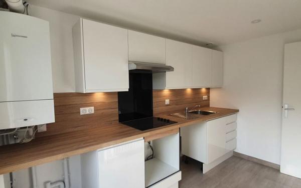 Maison à louer    5 pièces • 89,17 m2 Lésigny