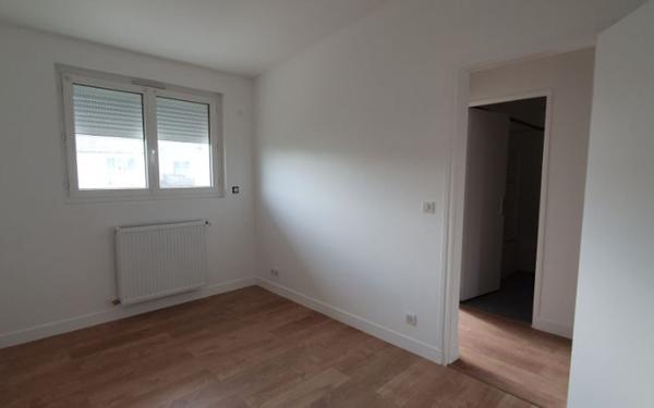 Maison à louer    5 pièces • 89,17 m2 Lésigny