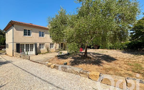Maison à vendre    6 pièces •  Bollène