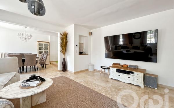 Maison à vendre    6 pièces •  Bollène