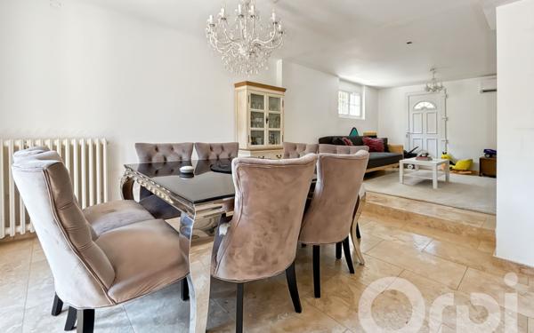 Maison à vendre    6 pièces •  Bollène