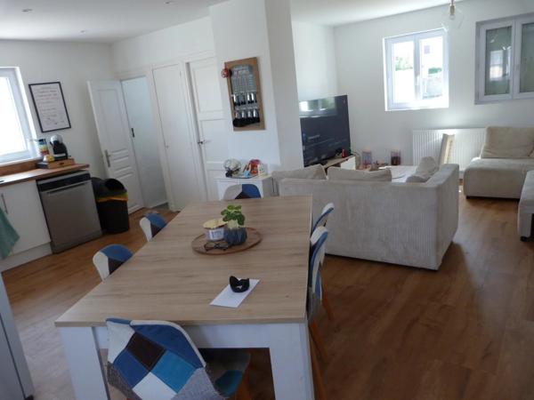 Location                                                      Maison
                        
                     4 pièces                      80 m2                     à Vierzon
