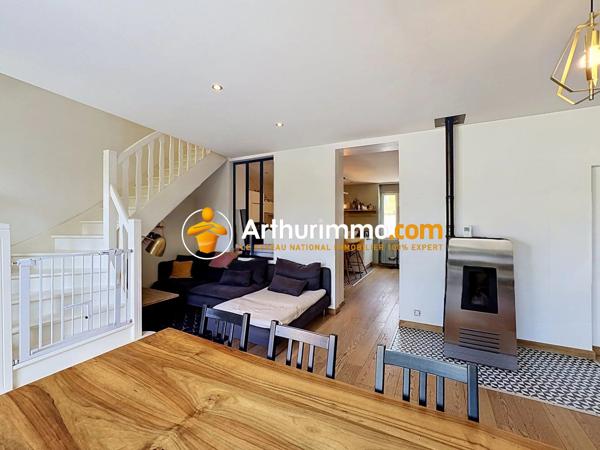 Vente                                                      Maison
                        
                     6 pièces                      145 m2                     à Bourgoin-Jallieu