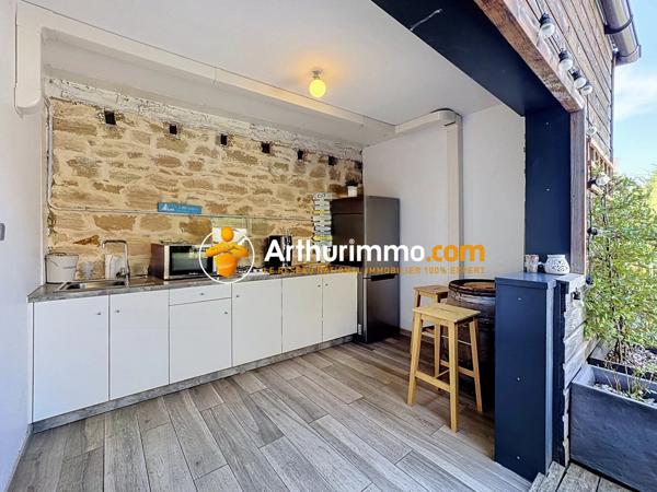 Vente                                                      Maison
                        
                     6 pièces                      145 m2                     à Bourgoin-Jallieu