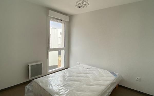 Appartement à louer    1 pièce •  La Rochelle