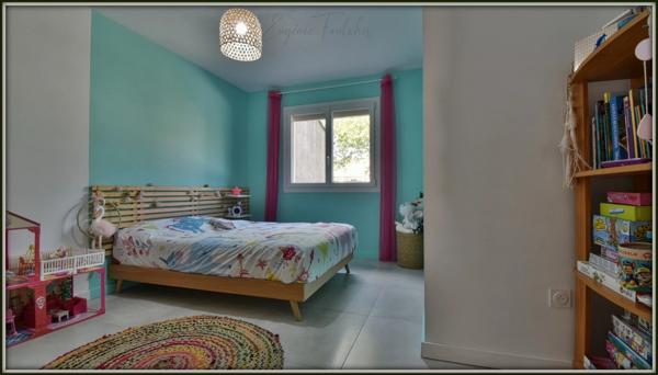 PÉZENAS – Maison de plain-pied au calme proche centre-ville