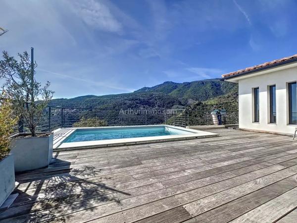 Vente Maison 5 pièces 195 m2 à Bastia