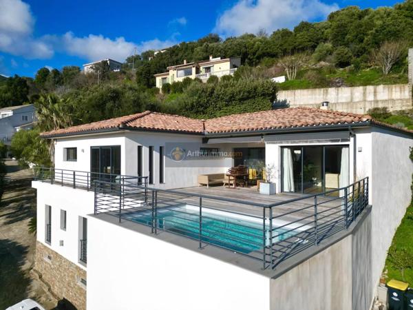 Vente Maison 5 pièces 195 m2 à Bastia