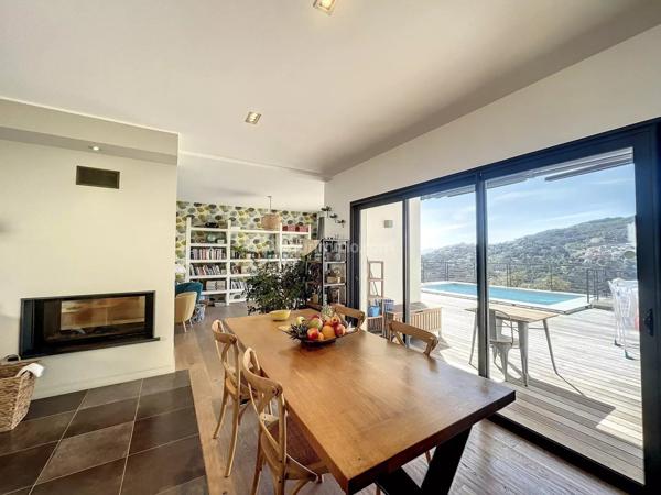 Vente Maison 5 pièces 195 m2 à Bastia