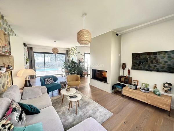 Vente Maison 5 pièces 195 m2 à Bastia