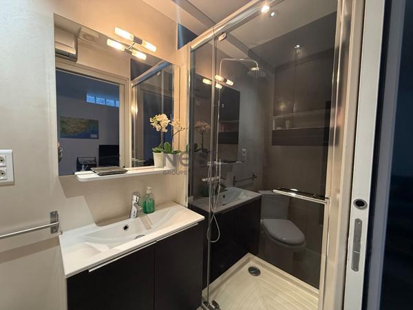 Magnifique Villa T5 de 170 m2 sur un terrain de 1 000m2 - Au calme absolu - Secteur Camoins 13011