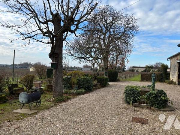 Propriété viticole à Vendre AOC Saint-Émilion Grand Cru (33330) en Gironde (33)

Nous vous pr...