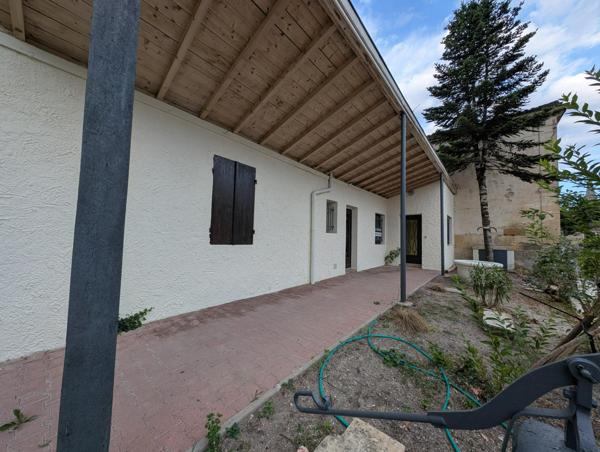 Ensemble immobilier – 2 maisons de ville en pierre – Saucats centre bourg