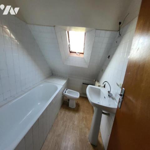 Maison d'habitation à vendre dans la campagne de Leuhan, Finistère 29