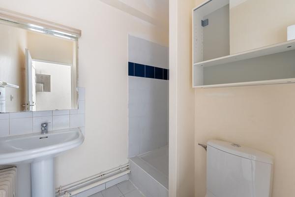 STUDIO RÉNOVÉ À PONTOISE - L'OPPORTUNITÉ INVESTISSEUR !