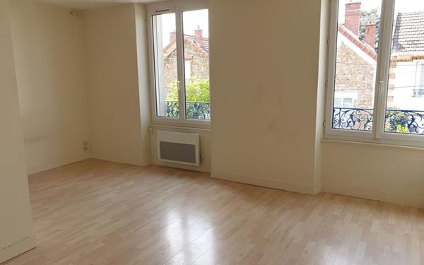 Appartement à louer    1 pièce •  Melun