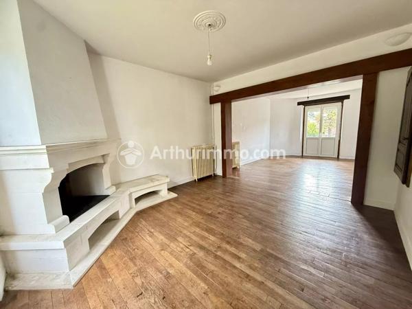 Vente                                                      Maison
                        
                     4 pièces                      119 m2                     à Saint-Astier
