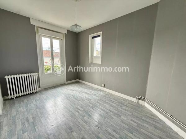 Vente                                                      Maison
                        
                     4 pièces                      119 m2                     à Saint-Astier