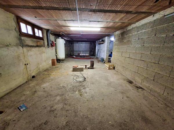 Spacieuse villa F5 de 140 m2 habitable à rénover