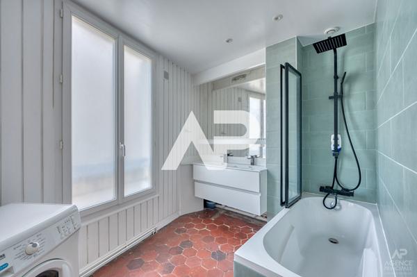 Maison Bougival 4 pièce(s) 150 m2 €840 000 ** - Référence 19447