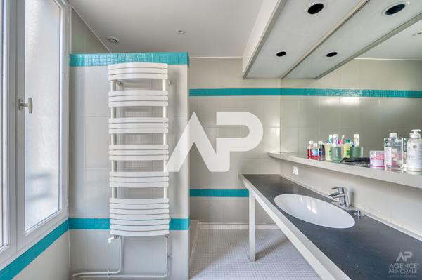 Maison Bougival 4 pièce(s) 150 m2 €840 000 ** - Référence 19447