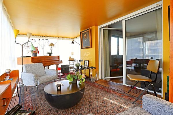 Nanterre Appartement en Duplex de 3/4 pièce(s) 100 m2 €496 500 ** - Référence 15218