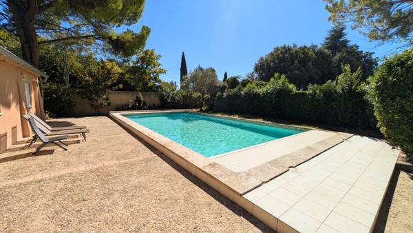 Maison L Isle Sur La Sorgue 5 pièce(s) 190 m2