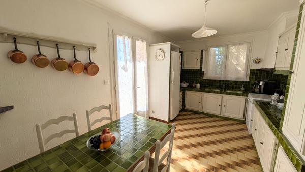 Maison L Isle Sur La Sorgue 5 pièce(s) 190 m2