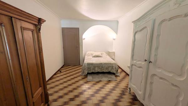 Maison L Isle Sur La Sorgue 5 pièce(s) 190 m2