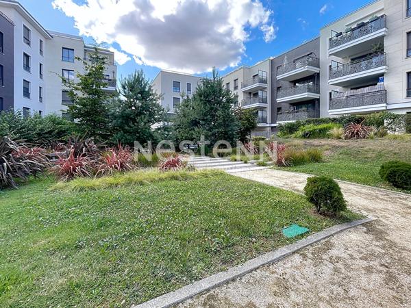A vendre appartement 2 pièce(s) avec parking en sous-sol .