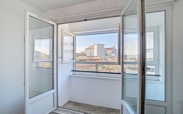 Appartement à vendre    3 pièces • 65 m2 Nantes