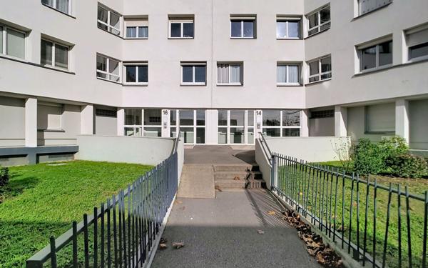 Appartement à vendre    3 pièces • 65 m2 Nantes