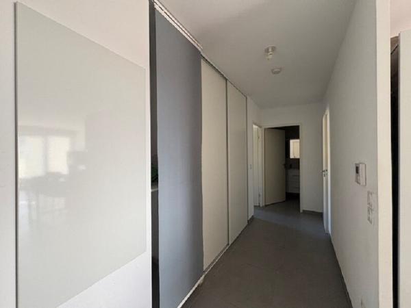 Appartement Marseille 8ème Saint GINIEZ Box et Terrasse 66m²