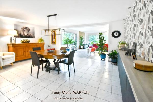 Maison individuelle d’exception 208 m² à La Chapelle-d’Armentières – Standing, luminosité et studios indépendants