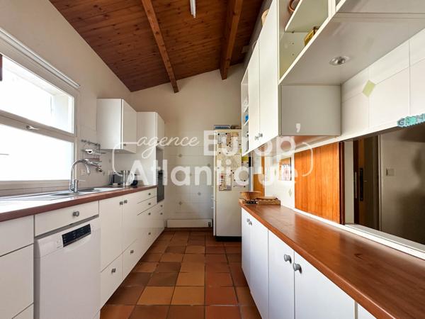 Villa avec piscine 200m² habitables - Parc de la résidence - La Palmyre