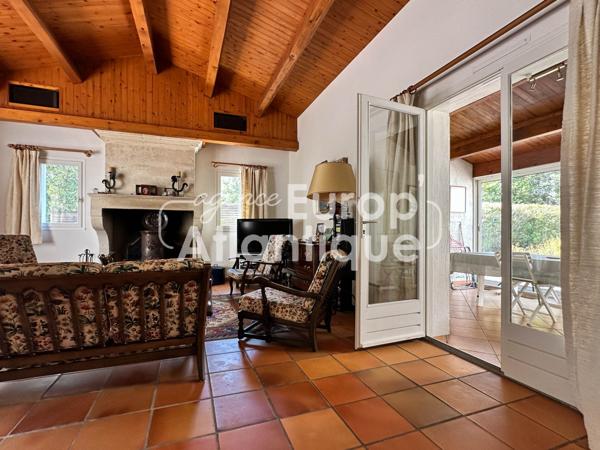 Villa avec piscine 200m² habitables - Parc de la résidence - La Palmyre