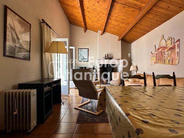 Villa avec piscine 200m² habitables - Parc de la résidence - La Palmyre