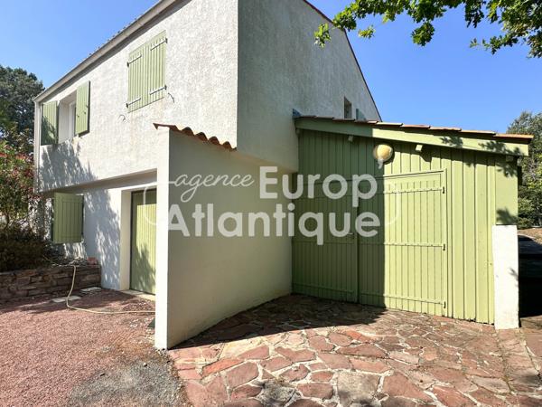 Villa avec piscine 200m² habitables - Parc de la résidence - La Palmyre