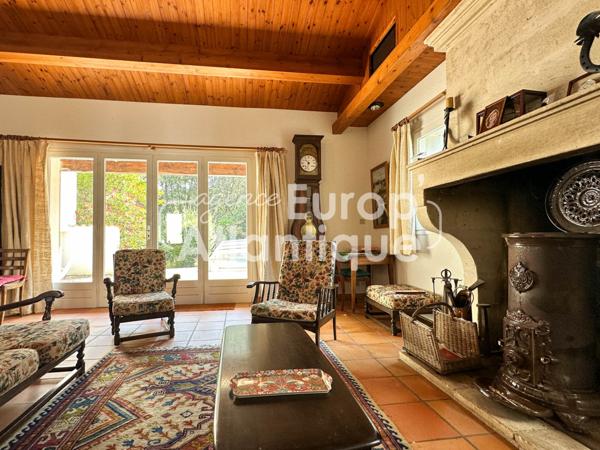 Villa avec piscine 200m² habitables - Parc de la résidence - La Palmyre