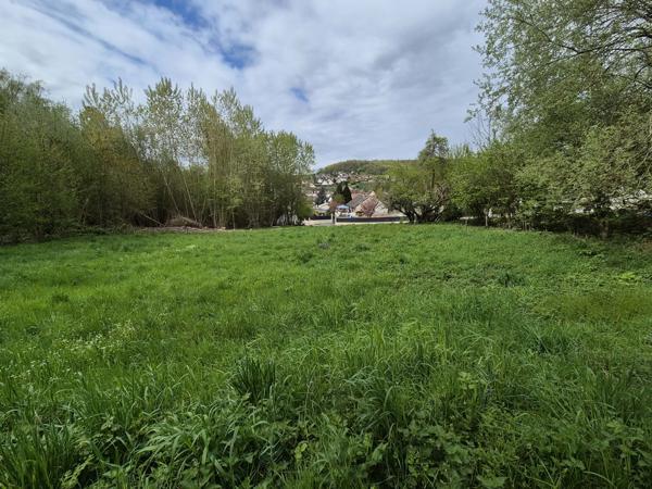 Bailleval (60140) À vendre – Terrain à bâtir de 1 147 m² à Bailleval