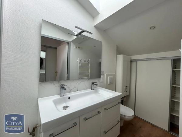 Appartement à louer 2 pièces 32.76m²