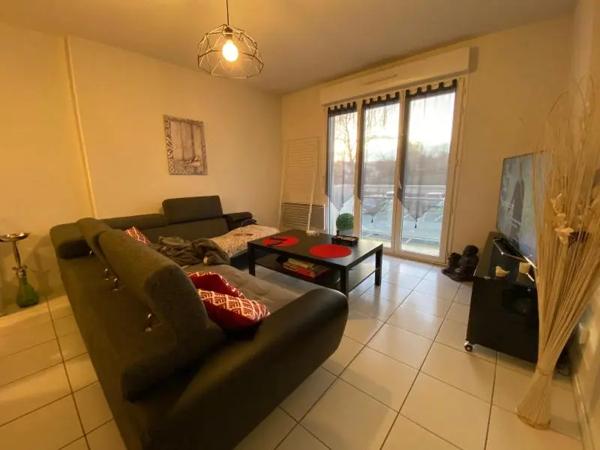 Appartement à louer 2 pièces 39.64m² Issoire (63500)