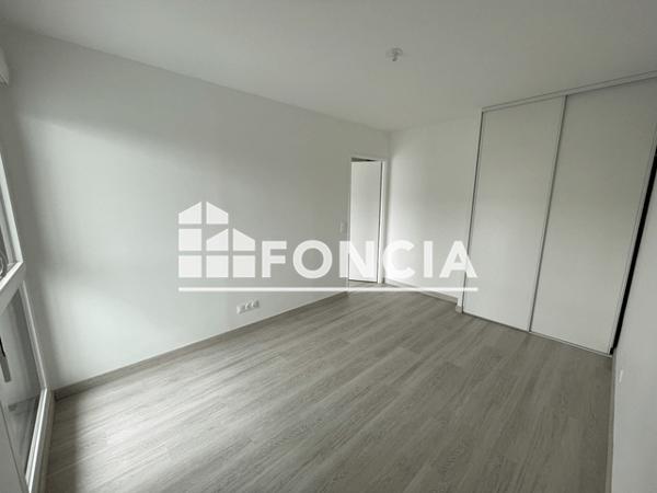 Location Appartement 2 pièces 42.61 m² - 51-53 RUE LAVEISSIERE Deville Les Rouen 76250