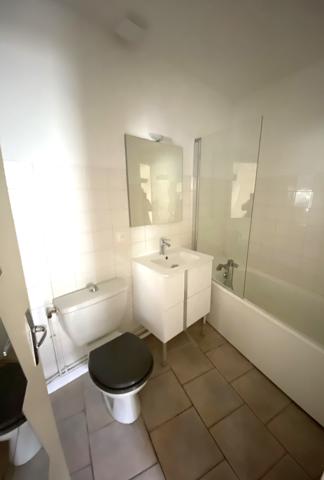 Appartement
                                                                                                                                                                                                                                                                                                                        1 pièce(s)                                                                                                                                                                                                                                                                                                                              20  m²