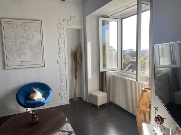 Appartement
                                                                                                                                                                                                                                                                                                                        2 pièce(s)                                                                                                                                                                                                          1 chambre(s)                                                                                                                                                                                                          47.74  m²