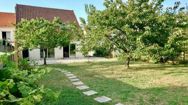 MAISON 5 CHAMBRES AVEC JARDIN ET GARAGE