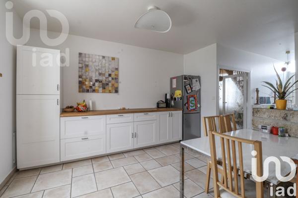 Maison à vendre 7 pièces 200 m² Bellegarde