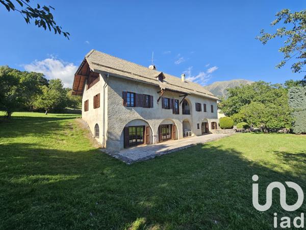 Maison à vendre 14 pièces 372 m² Savines-le-Lac