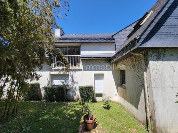 Local d activites de 233 m²